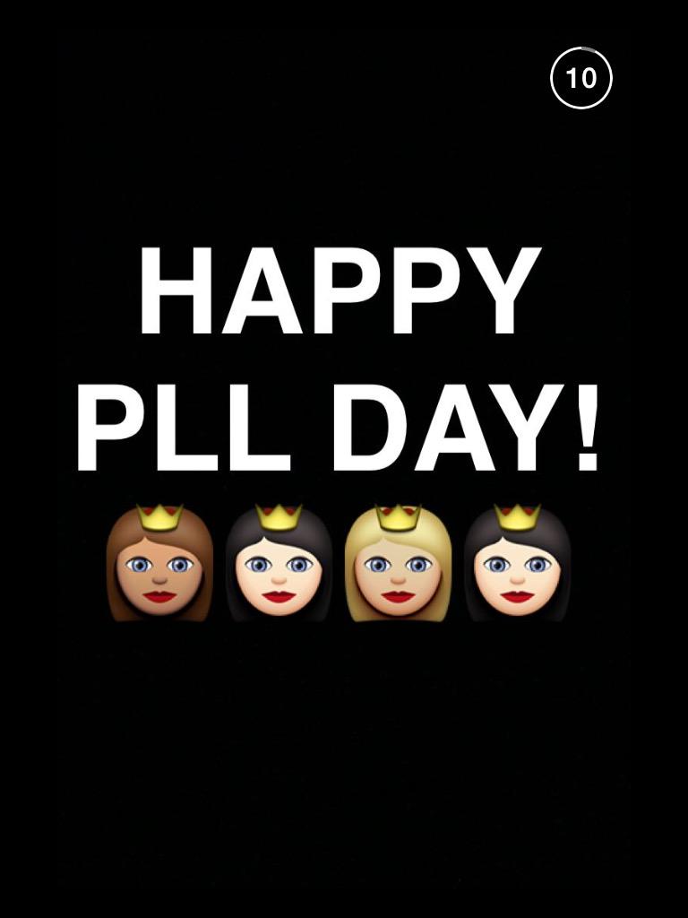 ItsPLLNews's tweet photo. #HappyPLLDay 💅🏻👄💋 @ABCFpll http://t.co/e5HY6bSy1z
