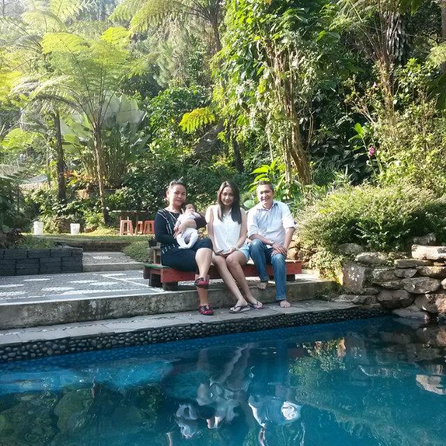 <a href="/kampung_air/">Kampung Air Villa</a> #KampungAir #CurugCilember #WestJava #Indonesia : The Family