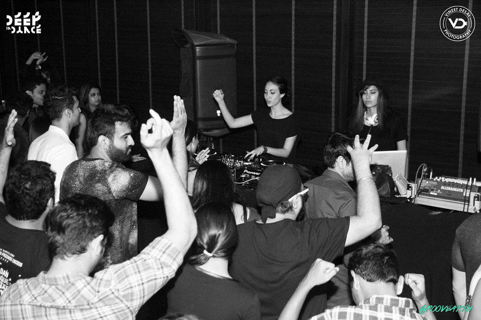 ninaandmalika1's tweet image. This was China 1 last week... #DeepinDance