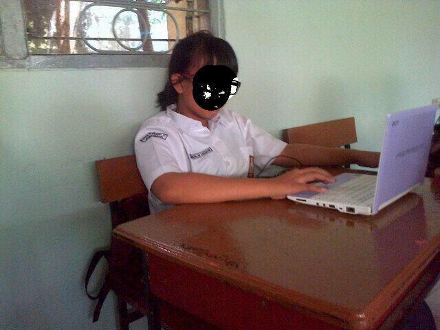sitedotcom's tweet photo. Contoh foto paparazinya 👇👇👇 http://t.co/1NxFnGMc9e
