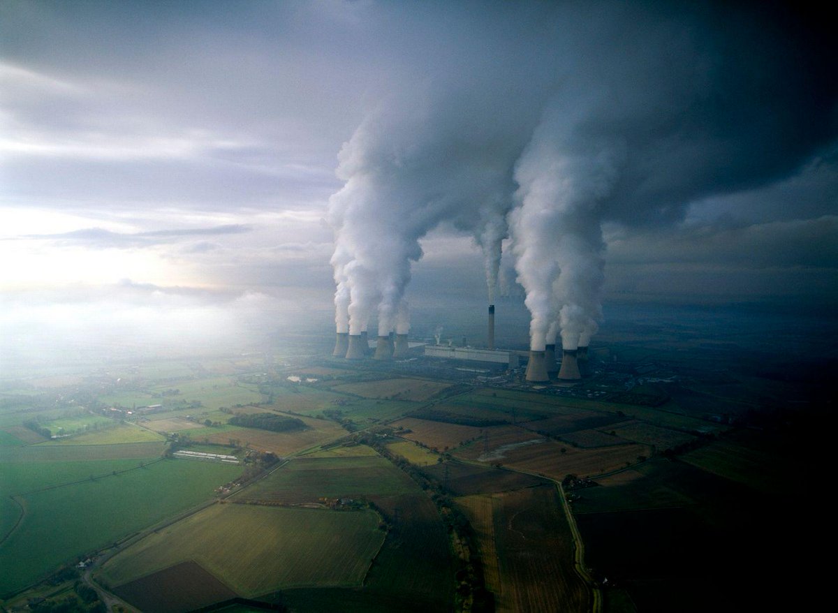 The UK permits $41bn a year in fossil fuel subsidies. That's £407 per person. #climateroundup bit.ly/1KOAkgG