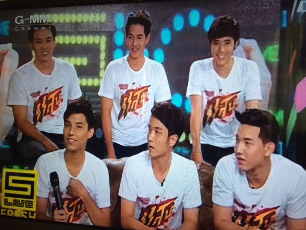 mdouble_en's tweet photo. ดูเลยๆ ช่อง bang รายการ fivelive fresh ##GPAสถาบันพันธุ์แสบ http://t.co/qb7cyKxBy8