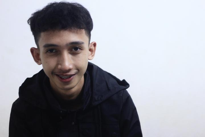 Icaaaaale's tweet image. sendiri? bodoamat:p