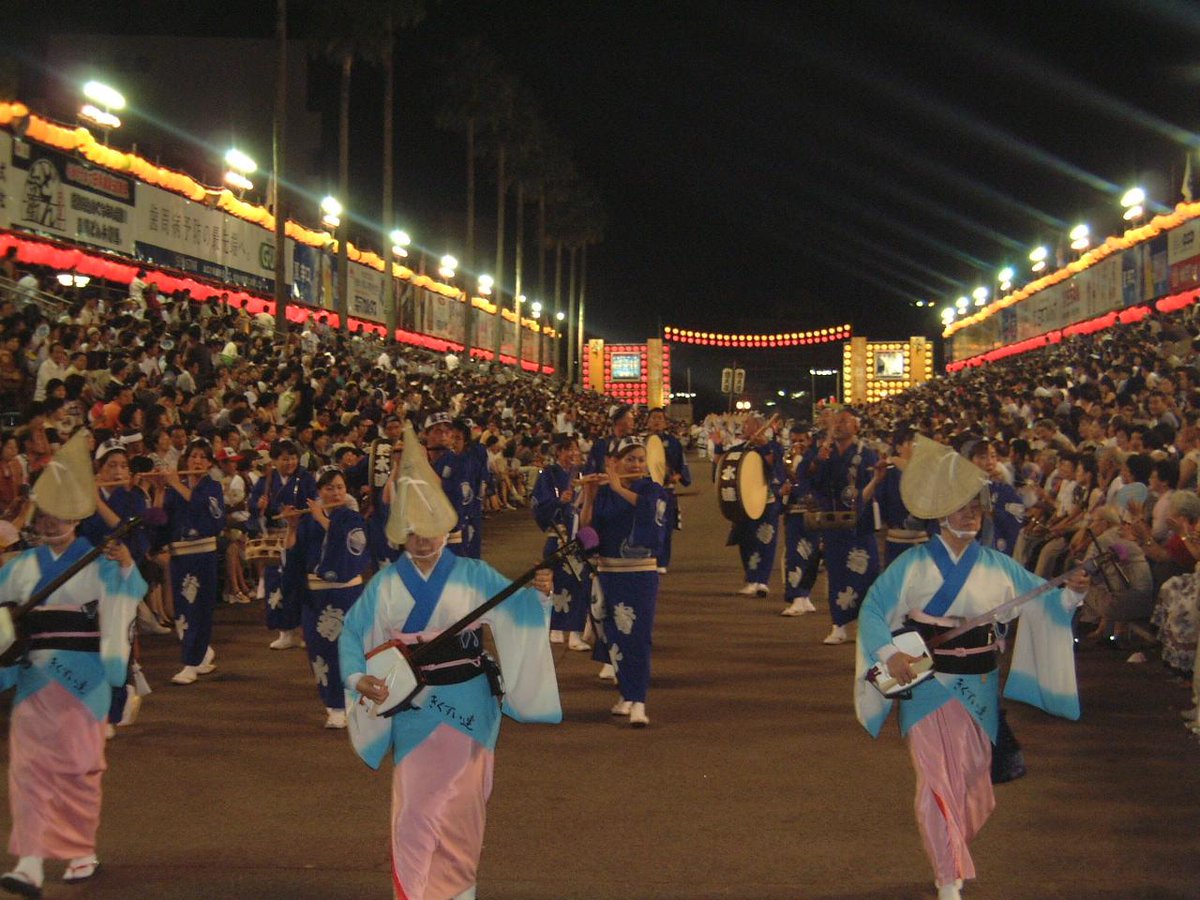 wanderant's tweet photo. #Obon #celebration start on 8th of August, #Japan. http://t.co/0CL8ddq0LV #summerinspiration http://t.co/pxHInP8Emf