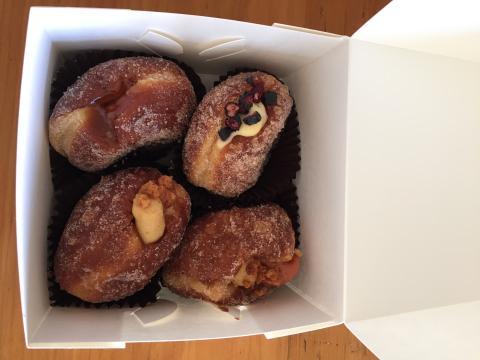seeka26's tweet photo. Cobb Lane doughnuts courtesy of Rachel Seeckts on Sunday. http://t.co/Gma9oW5oHC