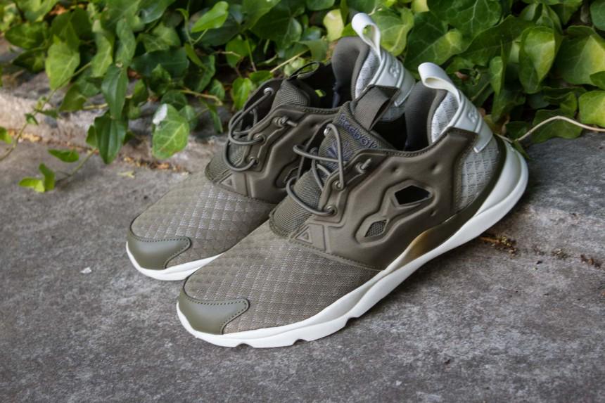 reebok furylite olive