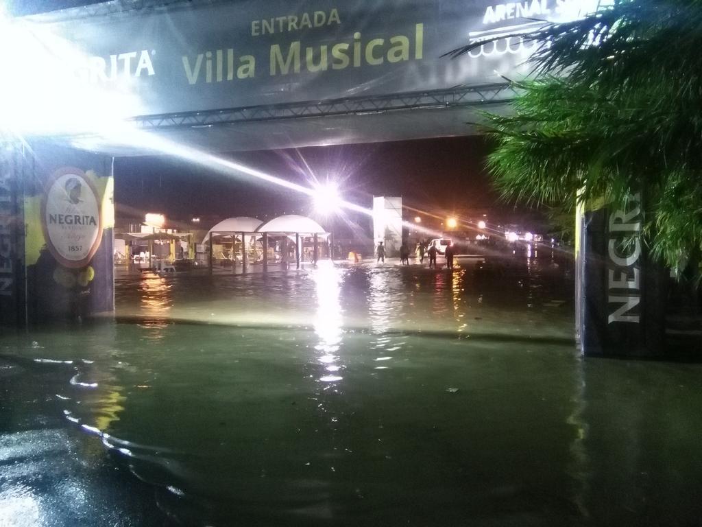 ayudamesoyrubia's tweet photo. #BarrizalSound http://t.co/RlmLqE9g3n