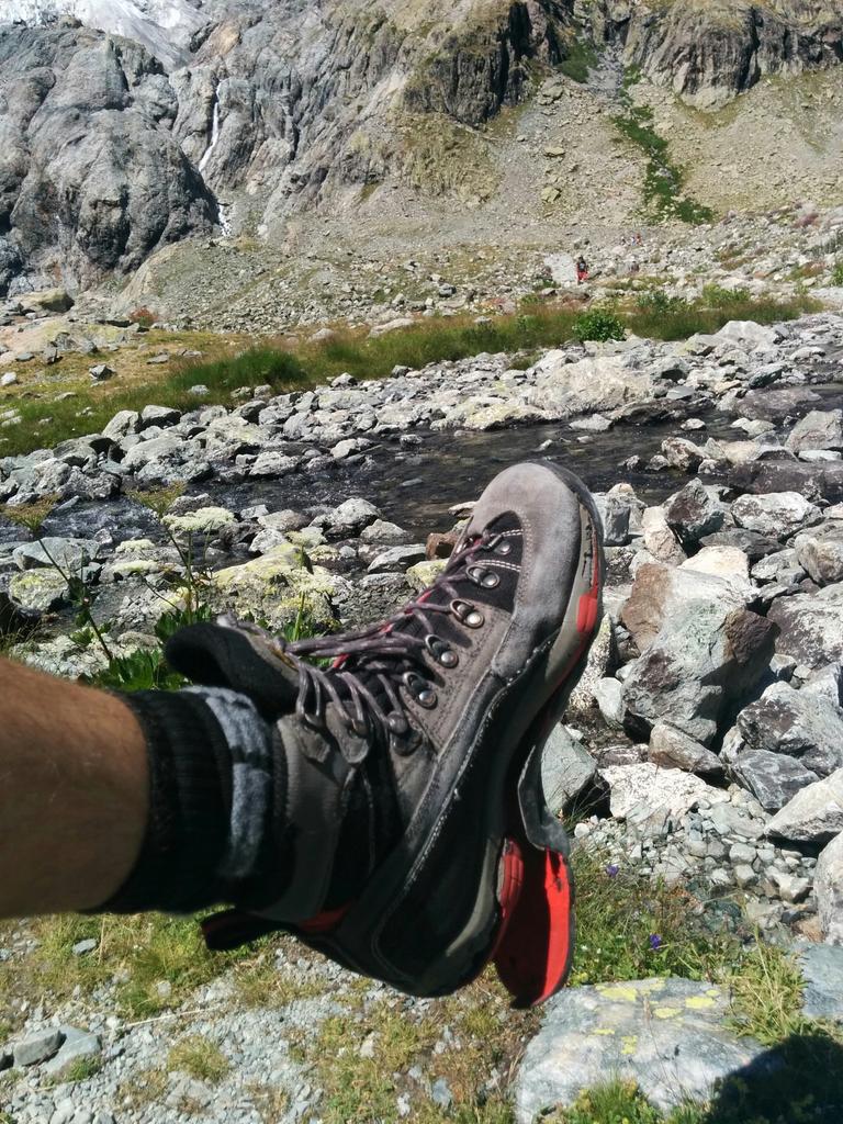 eniclot's tweet photo. RIP my beloved @AsoloSpA that s what happened after 15 years of fun : Tabor #Mercantour ecrins viso #corsica gr20 http://t.co/CwyjTDppVf