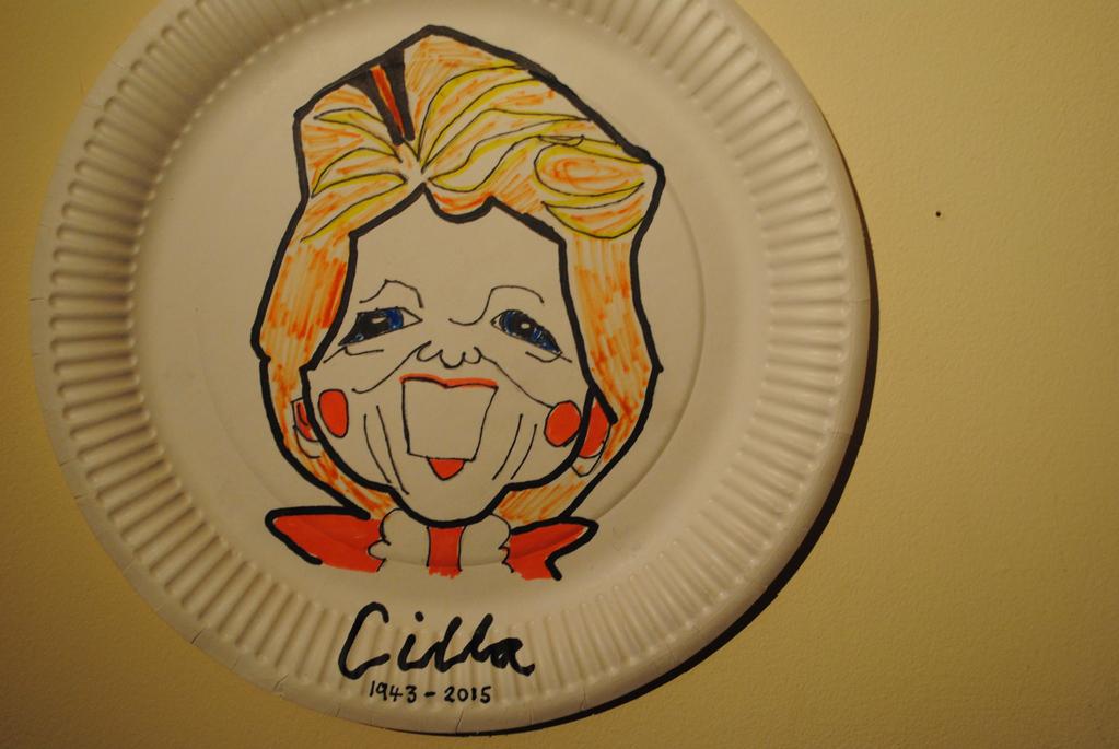 taxdiscart's tweet photo. Cilla black commemorative paper plate. #Cilla  http://t.co/odSMFzhn9R? http://t.co/mik6xP5gU4