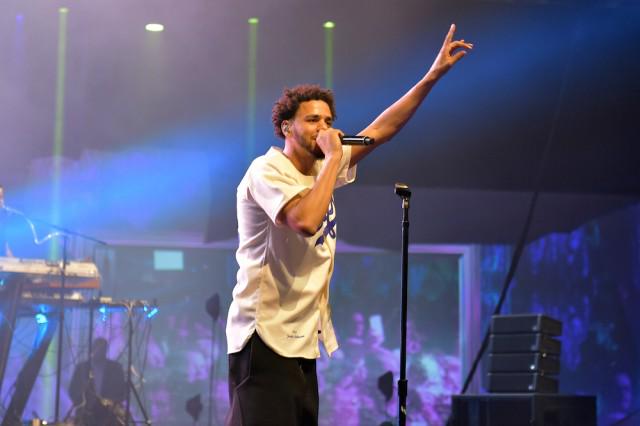 VibeMagazine's tweet photo. A shooting left two men wounded at J. Cole’s concert in New Jersey last night: http://t.co/i6KtQat000 http://t.co/xZLqxMmRCm