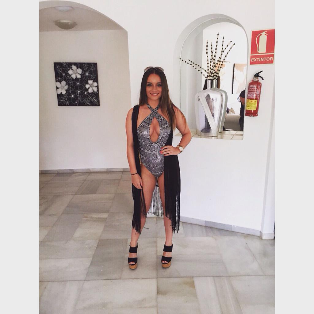 cove_collection's tweet photo. sophie looking amazing in her covecollection swimsuit 💖 http://t.co/NNmVqbCL8v