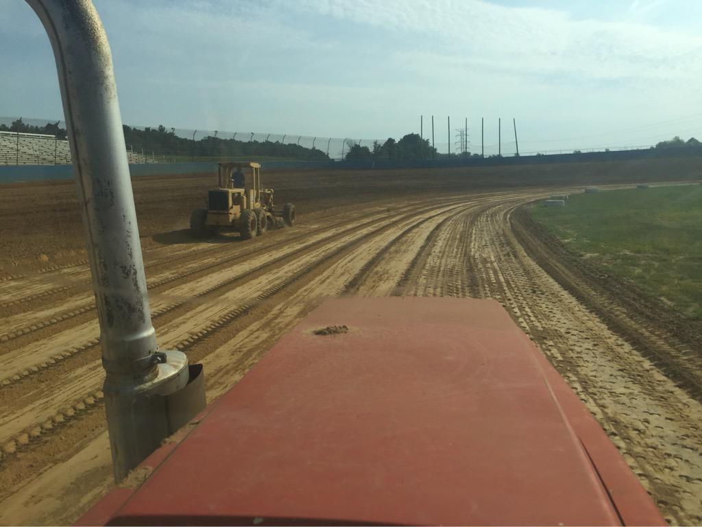 KLMSupdates's tweet photo. Track prep is underway for the week! #GoKLMS http://t.co/JA19DhM2ZZ