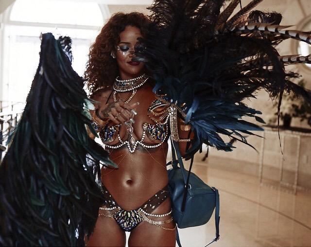 Let's talk about <a href="/rihanna/">Rihanna</a> at Crop Over  🇧🇧 for a second