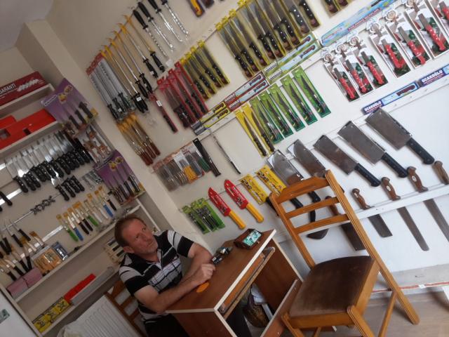 MatiLavinia's tweet photo. #tekstil #bicak #makas #sürbisa #kasap #döner #kurban #bayram #bileyci #bileme
http://t.co/DGUBozYFQK http://t.co/SN74XwWaKU