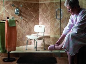 ClayHomeMedical's tweet photo. Primary patient care can be complicated when proper equipment is not used especially bathing! http://t.co/ykryV3B6XK http://t.co/t7IU0rxAvy