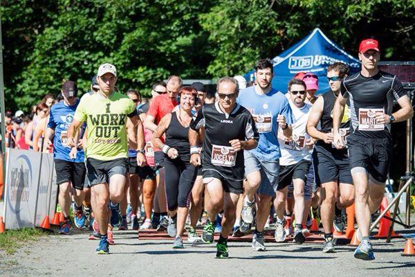 FrederictonBeer's tweet photo. Thanks for coming to #FrederictonBeerRun and running in the heat. See you next year at #NBDayRunningWeekend http://t.co/LLxsusqPjT