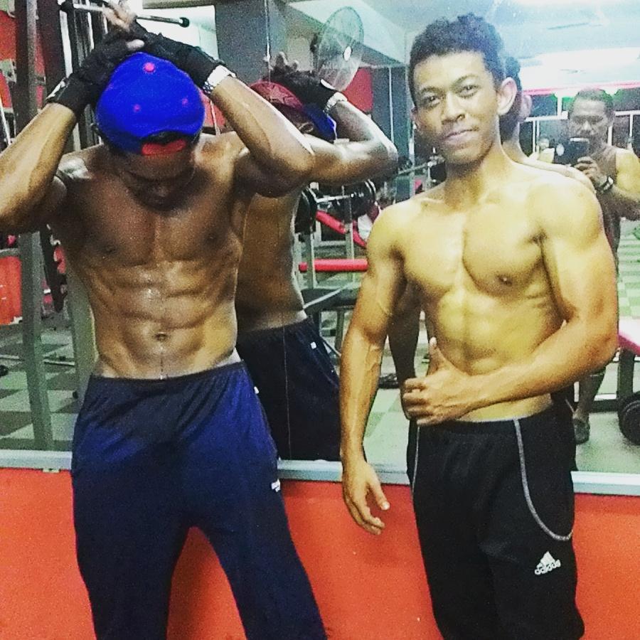 AreenRed's tweet image. 