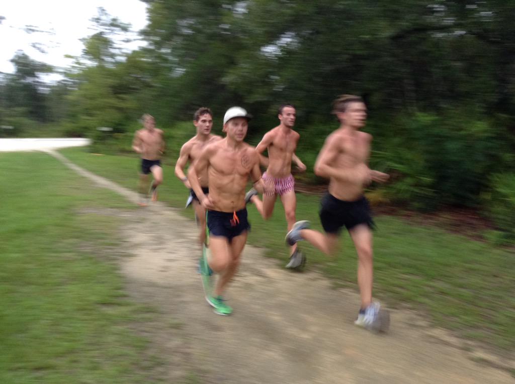 CoachBeil's tweet photo. First week of LT work... Very controlled effort. @thenoahexpress @HartleyErik @Crisman_Jones @Smack725 @Water_Dessert http://t.co/4D3YLcy7O6