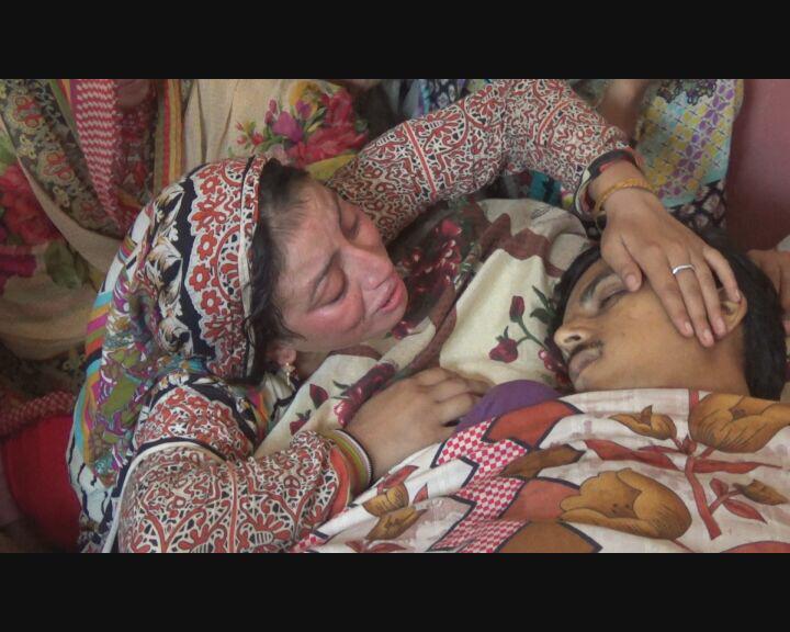 AsimBajwaISPR's tweet photo. LOC violation Pics:Shows how Coward Indians can target innocent civilians&amp;their  property.Being responded befittingly http://t.co/ULQfINGjJN