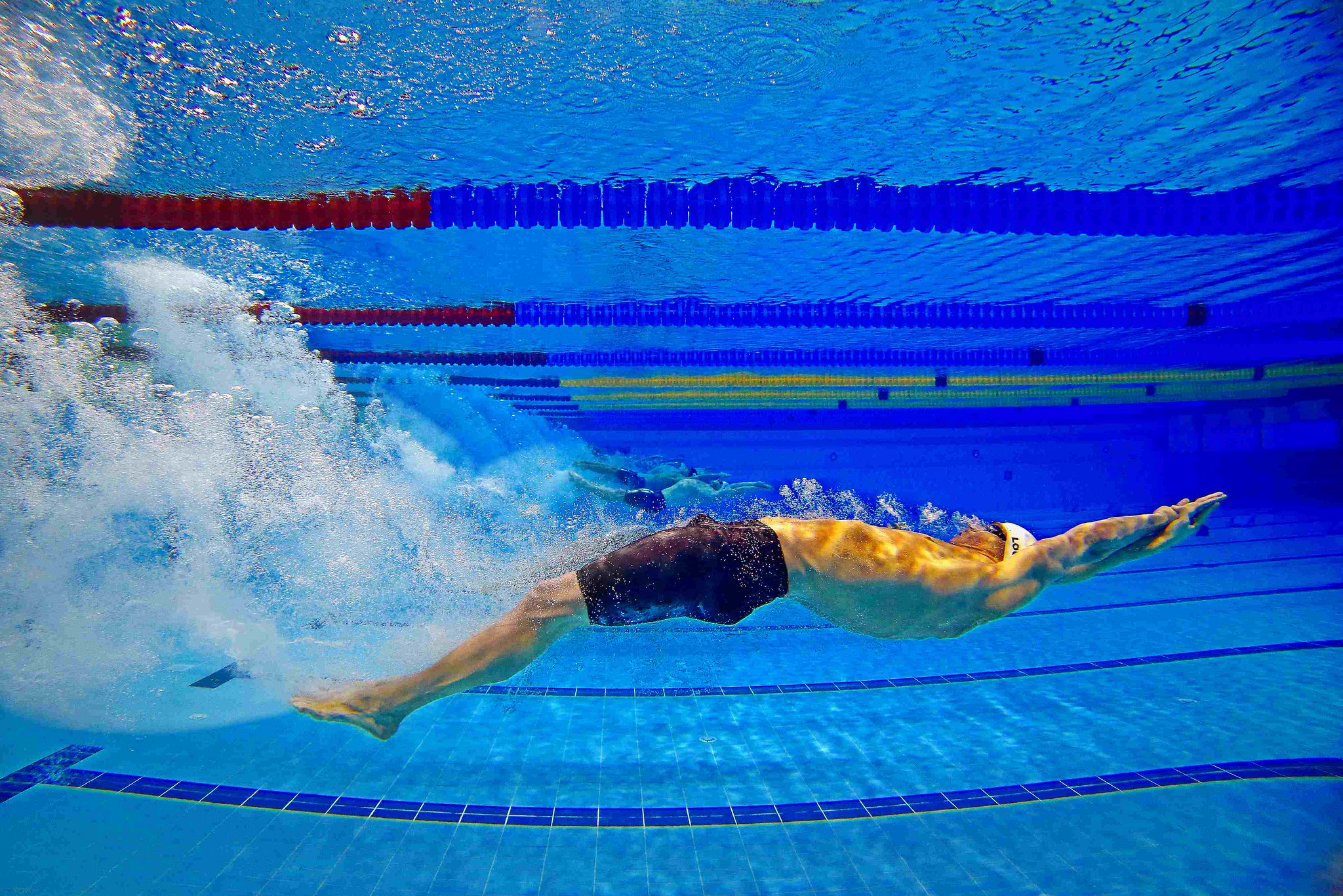 “Power Analysis of new @RyanLochte dolphin kick during #Kazan2015 #swimming @TiagoMCSBarbosa&...