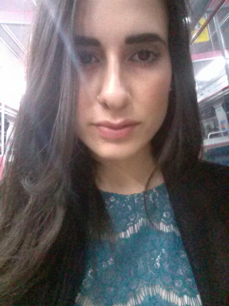 sophiamariem's tweet image. #ILookLikeAnEngineer because I am one. medium.com/@isisAnchalee/… #thisiswhataprogrammerlookslike