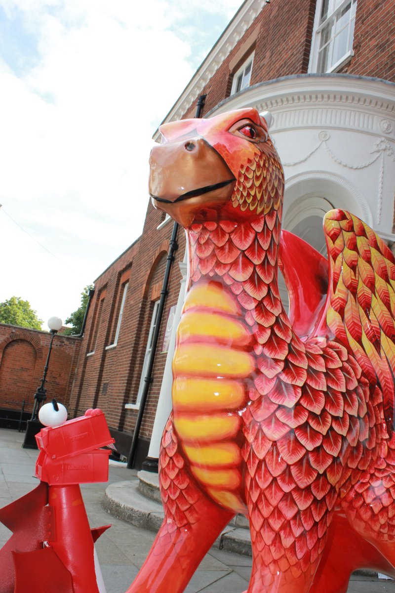 Hey big fella <a href="/ScorcherGGD15/">Scorcher!</a> When will I be as big as you? I'm loving meeting you all bitly.com/1HqfW5h #ggd15