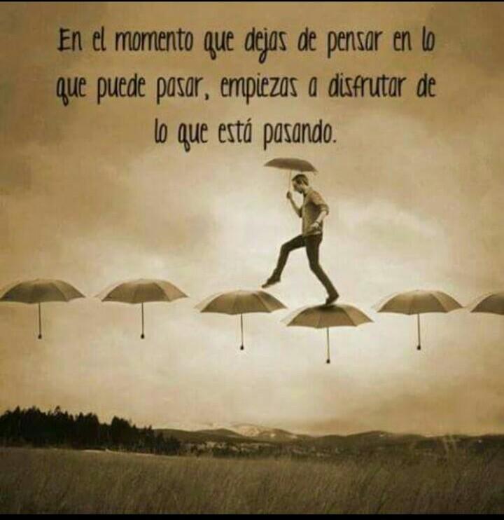 IsaFuentes1's tweet photo. Así que lo que decidas hacer, asegúrate que te haga FELIZ!! http://t.co/5kenxzlbYH