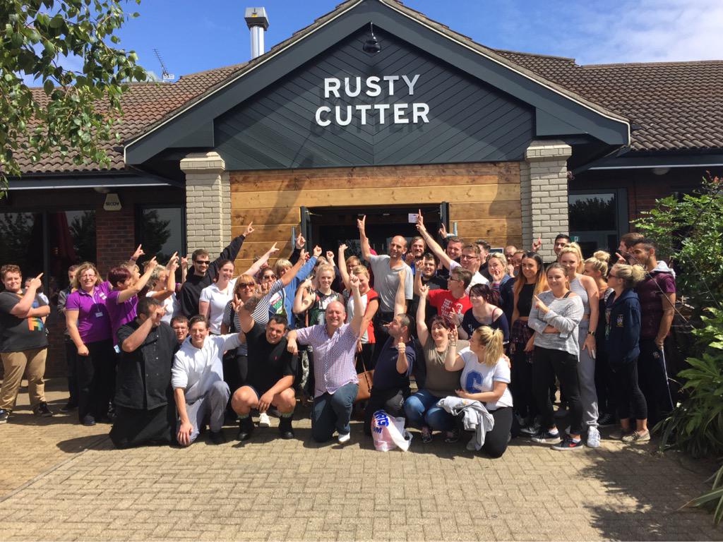 c4thae's tweet photo. @WeAreSUGM PI and restaurant teams very excited to join the Orange Cow family #teamrusty #number63 #1team1rusty http://t.co/53fNSdgMww