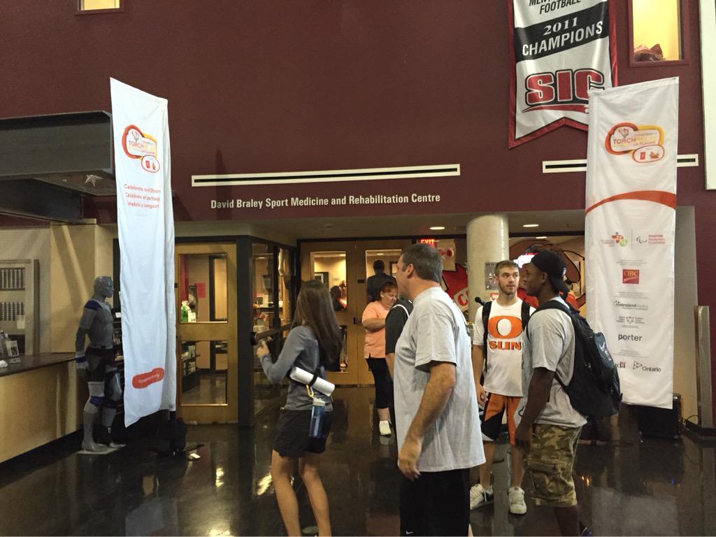 McMasterSprtMed's tweet photo. Today's the day! #TO2015torch http://t.co/KV9XyuxnWS