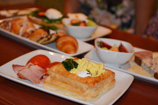 MyVIPTour's tweet image. Be Our Guest will be open for reservations tomorrow for dates Oct. 4th and beyond! #DisneyVIPTours photo:disneyparks