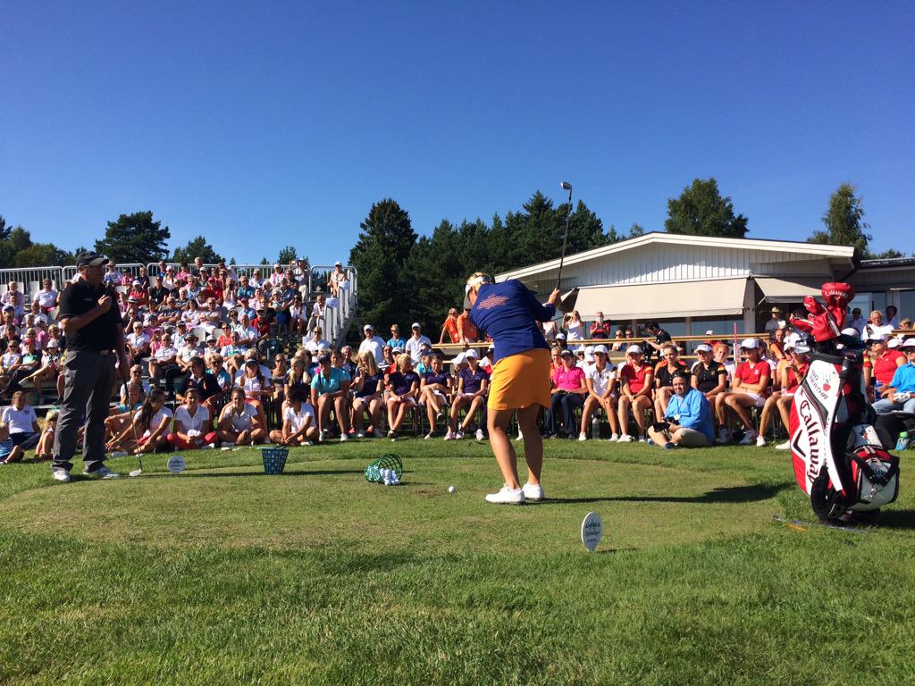 ANNIKAInvEurope's tweet photo. Annika clinic at Bro-Bålsta GC. Coach Henry Reis assist. A world class team - and The crowd love it! @annika59 http://t.co/W8kdnB9W7l