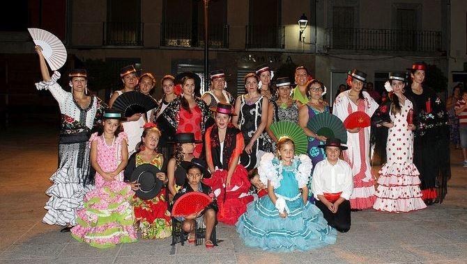 SArtvALDIA's tweet photo. CANTALPINO | Todo a punto para las fiestas grandes (PROGRAMA DEFINITIVO DE LOS FESTEJOS) http://t.co/wn0zeKp1jl http://t.co/25r15K6YpU