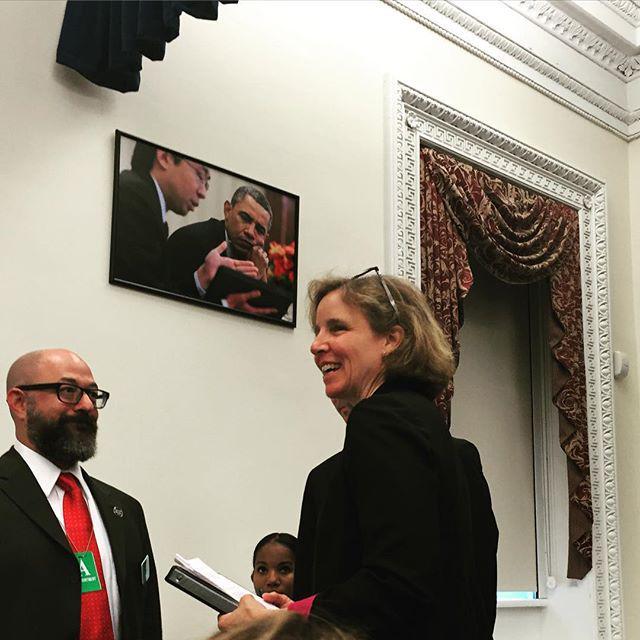 whphotos2013's tweet photo. Megan Smith, U.S. Chief Technology Officer 🙌👏 #PowerfulWomenInTech #WHDemoDay #whitehousep… http://t.co/xQrwWgG2N2 http://t.co/0HunMy9LMm