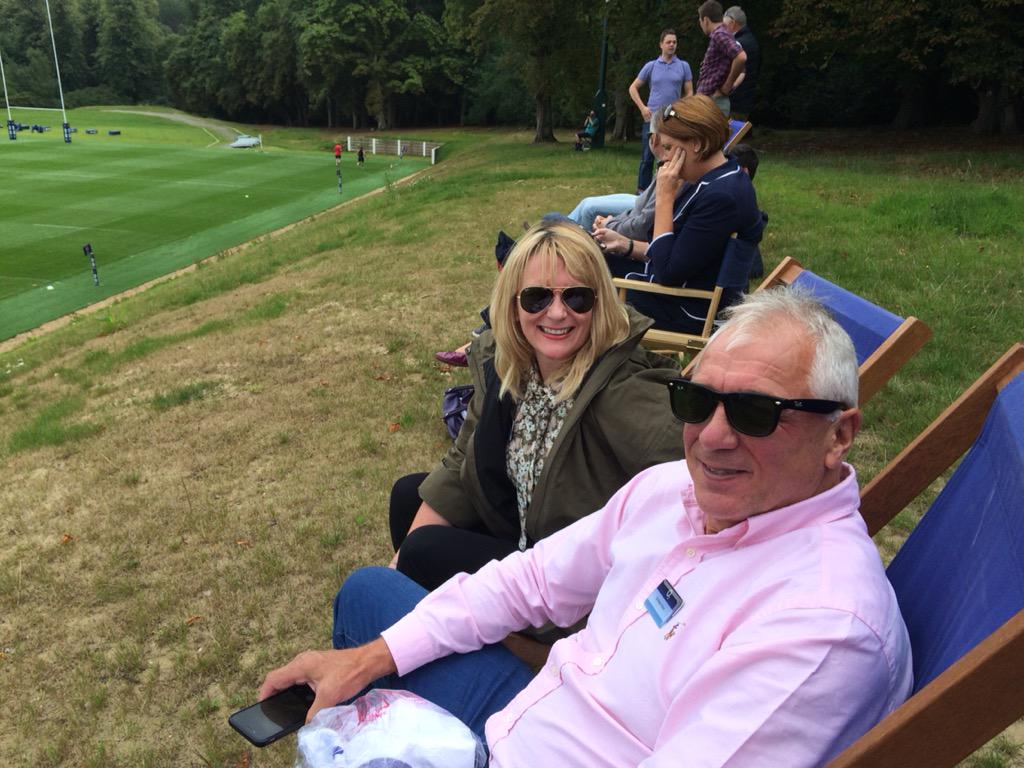 rachiechaddy's tweet image. Here @PennyhillPark #o2rugby #WearTheRose