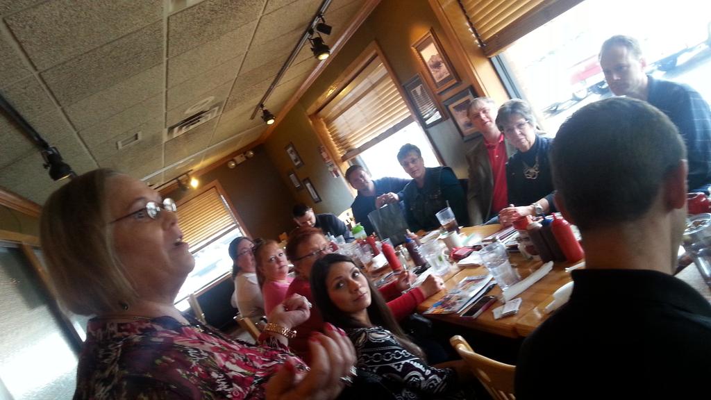 WichitaAllBiz's tweet image. 1st &amp;amp; 3rd Thursday of each month = #NetworkingOverLunch See you there. @TwoBrothersBBQ west central 11:45-1pm