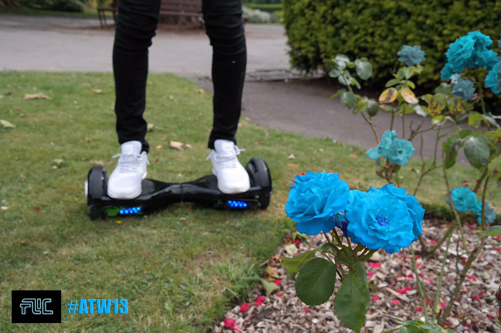 playflicapp's tweet photo. All the world is turning #blue @playflicapp #ATW13 http://t.co/HUSjIeJXej