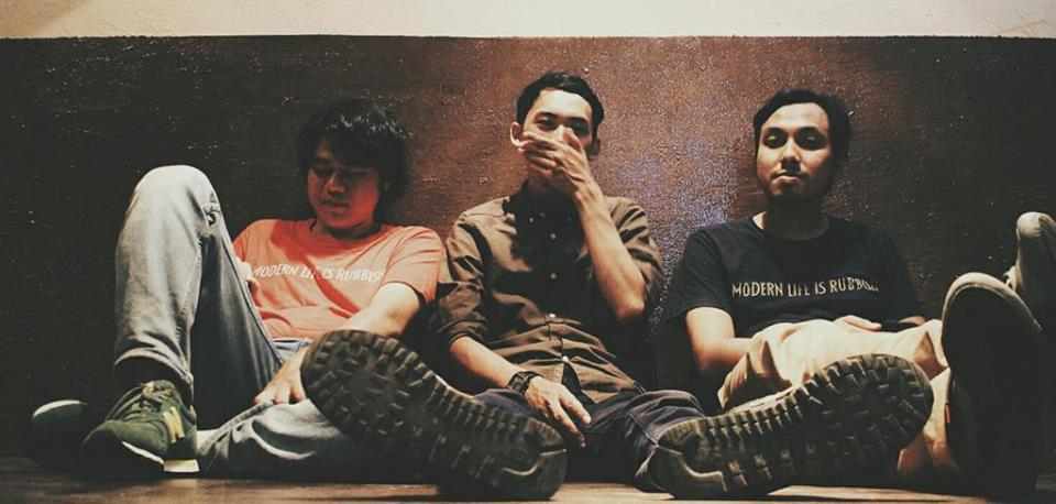 Elemental Gaze Segera Rilis Album Baru, ‘Elemental’ bit.ly/1SIhy1s