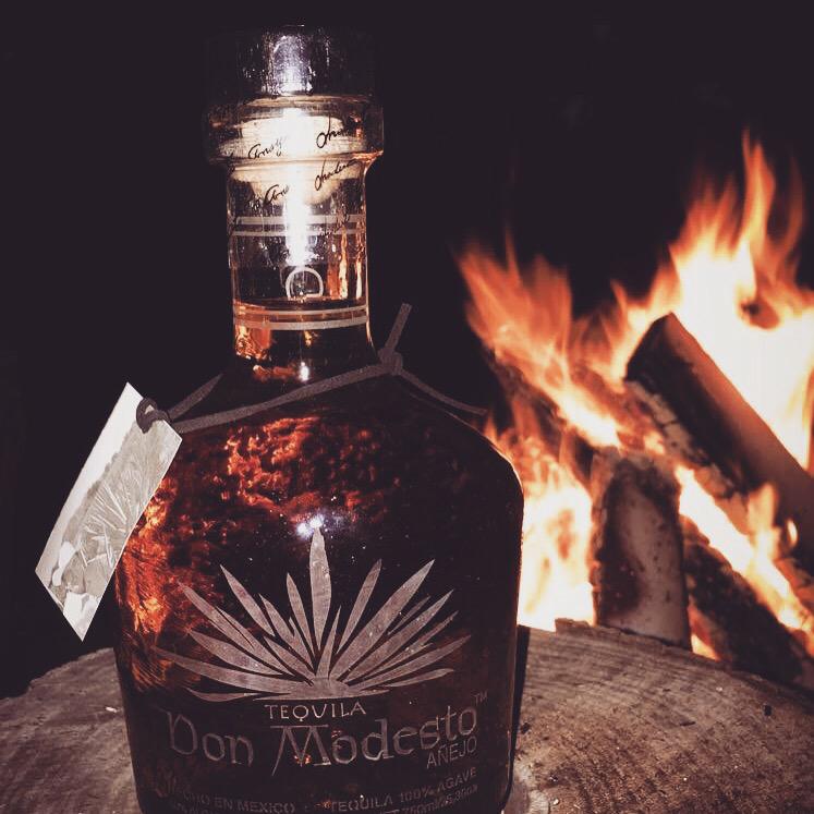 DonModesto's tweet image. Enjoy a night of Añejo with hints of vanilla and caramel. #tequila #blueagave #tequilavalley