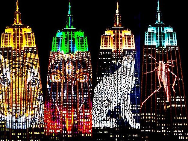 Menakjubkan! Video Mapping di Gedung Tertinggi New York detik.id/VleEKw via <a href="/detikhot/">detikhot</a>