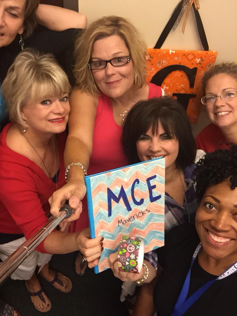 JillTeacher117's tweet photo. #mcesmavs  yearbook http://t.co/Mr8mrfP2aU