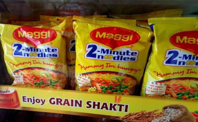 ndtv's tweet photo. FSSAI-approved lab finds Maggi noodles safe http://t.co/T6sOAcdKrB http://t.co/nrJrDAE5GP