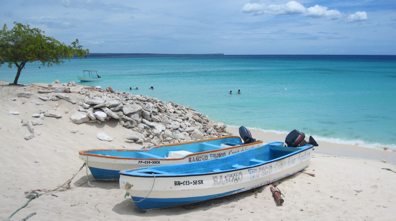 GoDomRep's tweet photo. Cabo Rojo: Shore to be a good time… #Pedernales
http://t.co/BzQ0Ye9Uxk http://t.co/KSvNHvy1CU