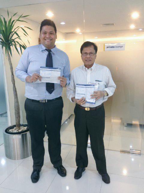 ario_DW's tweet photo. big thx Bapak murdjanto HVC 200JT nya  #senyumnasabahku #proudofaxamandiri #SG1 @tisyediah @budhi_tweet @dhytoNur http://t.co/IUOJ6ca51n
