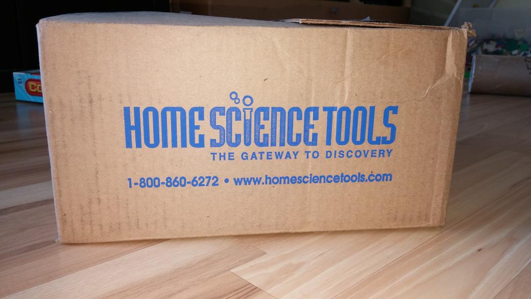 TwoCowgirls's tweet image. It&apos;s here! It&apos;s here! #FunInABox #CaseOfTheMissingDiamonds #HomeScienceTools