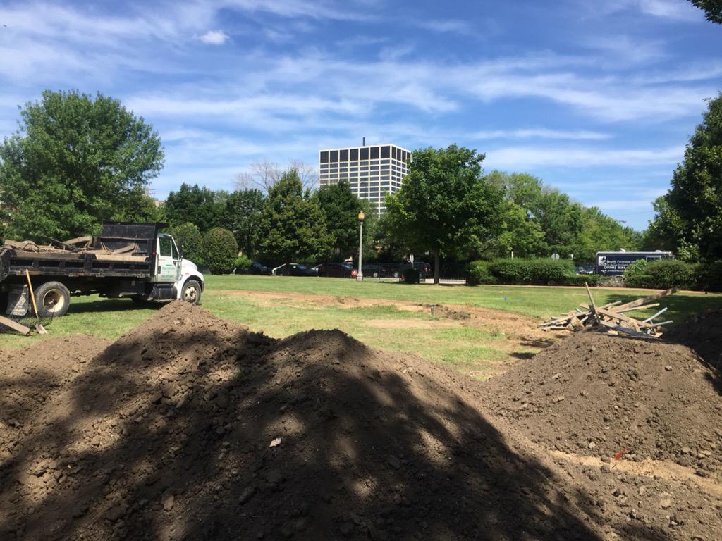 pcs_athletics's tweet image. Progress being made on #WolvesSoftball &amp;amp; #WolvesBaseball outdoor facilities! Thank You @BTFToday #showgratitude