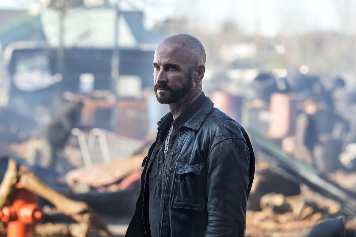 FallingSkiesFOX tweet picture