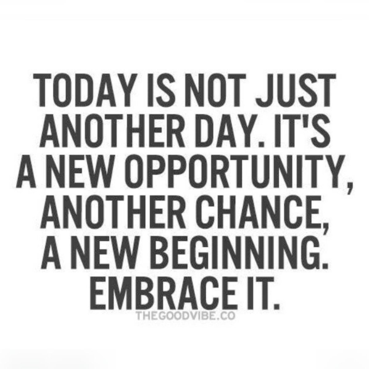 BeverlyJohnson1's tweet photo. Thankful for a New Day;) #ThinkBeautyTips http://t.co/seEo72lvfM