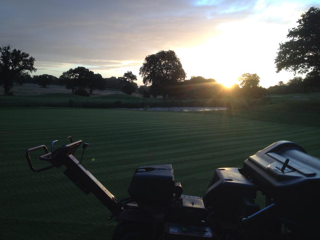 OrchardleighGC1's tweet image. Greens have all been aerated with the procore, disruption is minimal and will be back up to speed in a day or two.