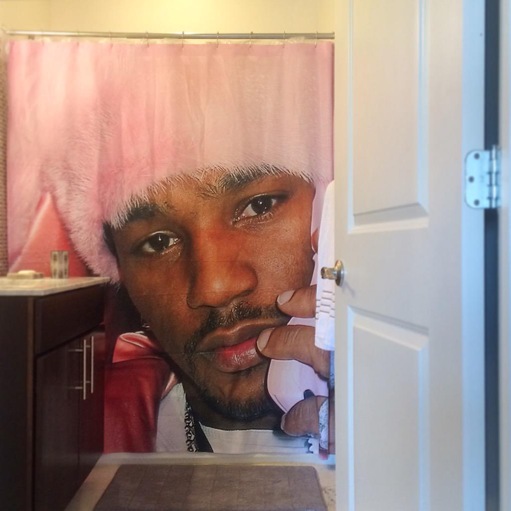 I Let My Boyfriend Choose A Shower Curtain And Now We Have This Funny I Let My Boyfriend Choose A Shower Curtain And Now We Have This Funny