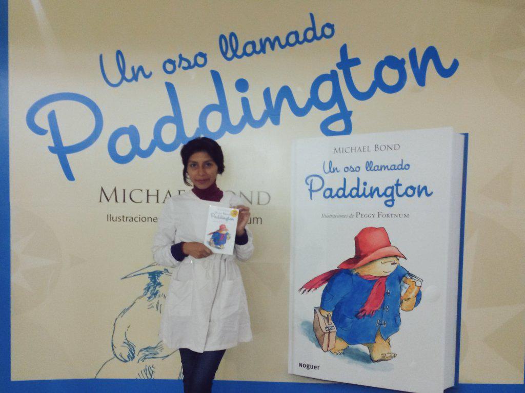 _leesay's tweet photo. 🎉 🎈 😊 Feliz con mi libro del osito #Paddington "Un oso llamado Paddington" 🐻 @paddingtonbear #FilLima #FilLima2015 http://t.co/fZNRjpFSOf